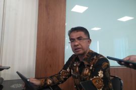 Pemkab Lombok Tengah siap terapkan pakaian adat seragam sekolah