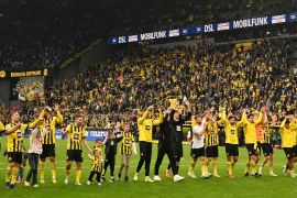 Dortmund pesta gol, dua laga berakhir seri