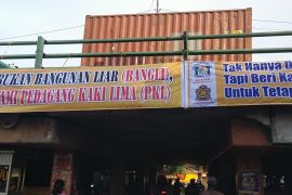Puluhan PKL Tambak Asri minta Pemkot Surabaya tak asal menggusur
