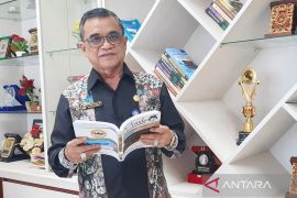 Tangan dingin Prof Sur akselerasi S3 ULM