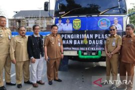 Banjarmasin kirim 11,7 ton sampah plastik daur ulang ke Surabaya