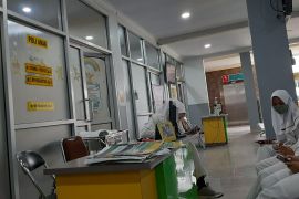 RSUD Mataram memesan obat untuk pasien gangguan ginjal pada anak