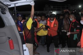 Korban jiwa akibat kebakaran kapal jadi 18 orang
