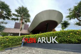 Program super prioritas dan UMKM perbatasan di Kabupaten Sambas