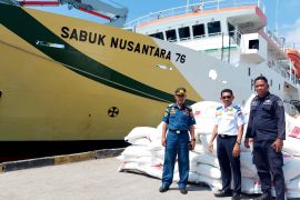 KM Sabuk Nusantara 76 lancarkan distribusi dari Gorontalo hingga Banggai