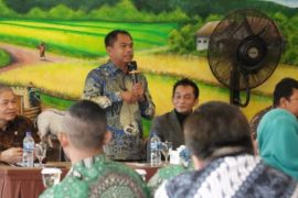 Pemkab Sergai tingkatkan kemampuan Bahasa Inggris  tenaga pendidik