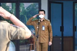 Kecamatan Benda - KNPI gelar pesta rakyat berisi bazar sembako murah