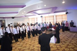 Bawaslu Paser lantik 30 anggota Panwascam