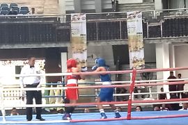 Tiga petinju Kalsel menang di hari pertama tanding Pra Popnas 2022