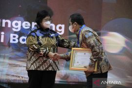 Pemkot Tangerang meraih penghargaan kampung Proklim dari KLHK