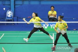Tim bulutangkis putri Yogyakarta kalahkan Kalsel di Pra Popnas