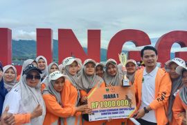 Dispora Sumbar gelar Kejurda senam kebugaran di Linggai Park