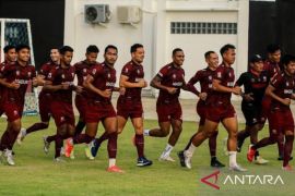 Liga 1 tak pasti, Madura United pulangkan pelatih dan pemain asing