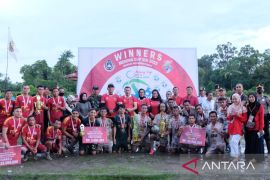 Sepak Bola Mekong Cup XVII ditutup, Bupati bakal gelar turnamen lagi dengan hadiah ratusan juta