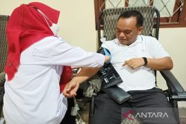 Dewan motivasi warga untuk donor darah