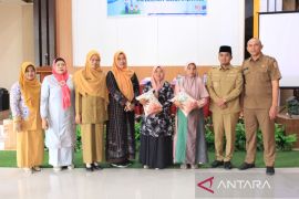 BKKBN Sumbar gelar diskusi panel dan manajemen kasus stunting tahap II di Kota Solok