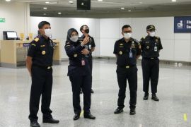 Bea Cukai Ngurah Rai terapkan ECD bagi penumpang internasional