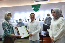 Solusi benang kusut birokrasi melalui Mal Pelayanan Publik di Lumajang