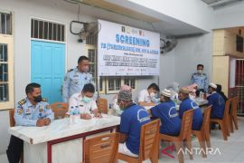 Puluhan warga binaan diduga mengidap tuberkulosis