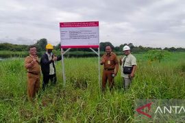 PT Arara Abadi bantu masyarakat bersihkan aliran Sungai Mandau