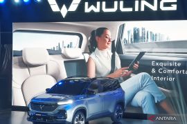 Spesifikasi Wuling Almaz Hybrid yang baru resmi diluncurkan