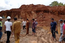 DPRK Abdya diminta bentuk Pansus ke perusahaan tambang biji besi