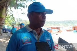 Dukcapil Manokwari jemput bola perekaman KTP-KIA warga Pulau Lemon