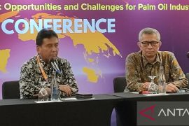 Industri sawit diharapkan jadi pengaman krisis