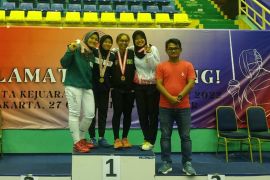 Raup 10 emas, Riau juara umum di Kerjurnas anggar Cibubur