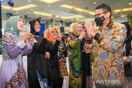 Menparekraf Sandiaga Uno bakal pamerkan produk ekonomi kreatif halal pada KTT G20