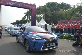 Budi karya lepas touring mobil listrik Jakarta-Bali