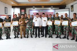 Danramil di Sampang ditunjuk jadi bapak asuh anak stunting