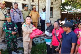 Pemerintah Maybrat pulangkan 353 pengungsi konflik Kisor