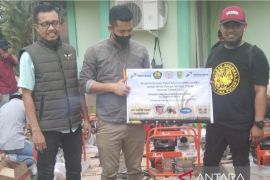 141 petani Inhu dapat bantuan mesin pompa air