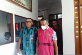Kejaksaan tahan dua tersangka korupsi Sim-D di Tanimbar Maluku, begini penjelasannya