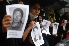 Aksi Kamisan peringati 24 tahun Tragedi Semanggi I