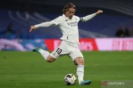 Luka Modric jadi pemain dengan trofi terbanyak di Real Madrid