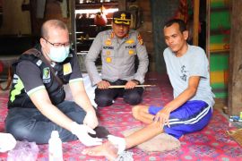 Tim Polres Inhu susur pedalaman jumpai warga Talang Mamak