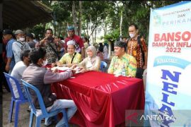 Pemkab salurkan bansos kepada 15.506 penerima manfaat