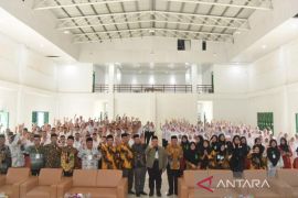 Bupati Tapsel: Jadikan Rasullullah sebagai Idola