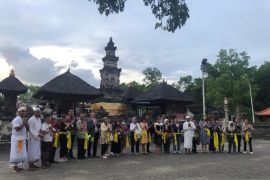 Forum THK wisata ke Pulau Serangan hasil pendanaan campuran