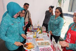 Maluku kampanyekan konsumsi ikan untuk cegah "stunting", gelar lomba masak