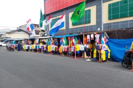 Dishub Ternate tertibkan pedagang musiman piala dunia