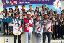 Perenang Kabupaten Bekasi tambah tiga medali emas Porprov Jabar