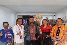 G20 - Menteri BUMN promosikan produk lokal unggulan di Future SMEs Village