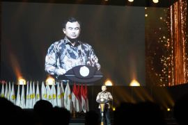 Bupati Dharmasraya diusulkan terima penghargaan PGRI