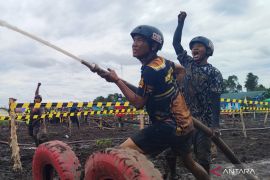 Pemadam kebakaran di Kalsel adu ketangkasan