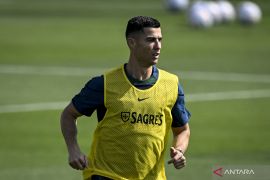 Inilah nilai kontrak fantastis  CR7,  setuju gabung dengan klub Arab