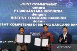 PTDI tanda tangan kerjasama dengan ITB pada kegiatan IDF 2022