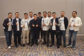 "Nobar" Piala Dunia, Erick Thohir ajak millennials BUMN Surabaya Raya kompak